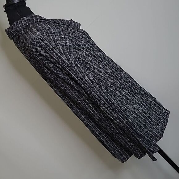 fab'rik cowlneck sweater blk & gray - Picture 3 of 10